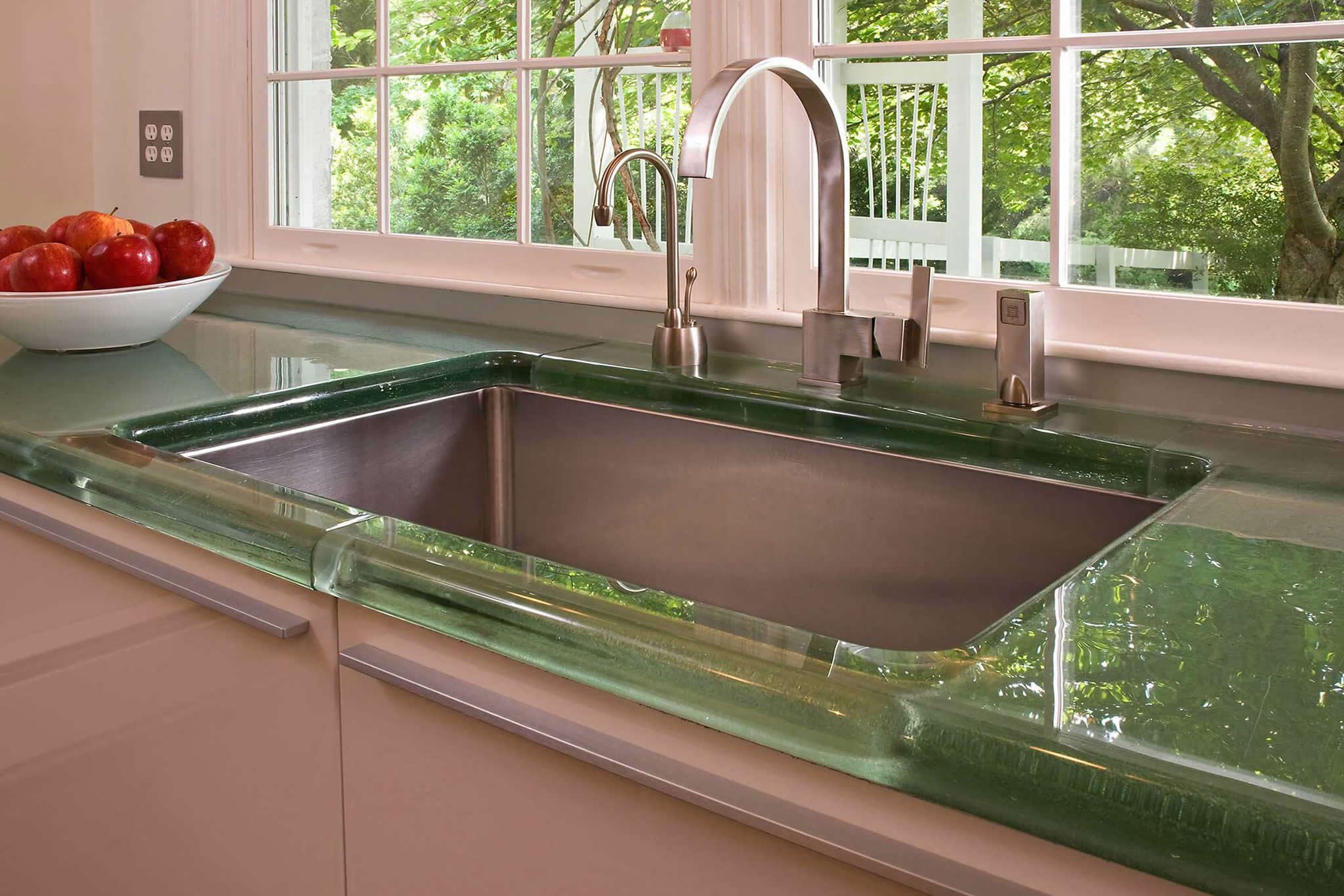 custom cast thick glass countertops for kitchen and bath by Experience Glass