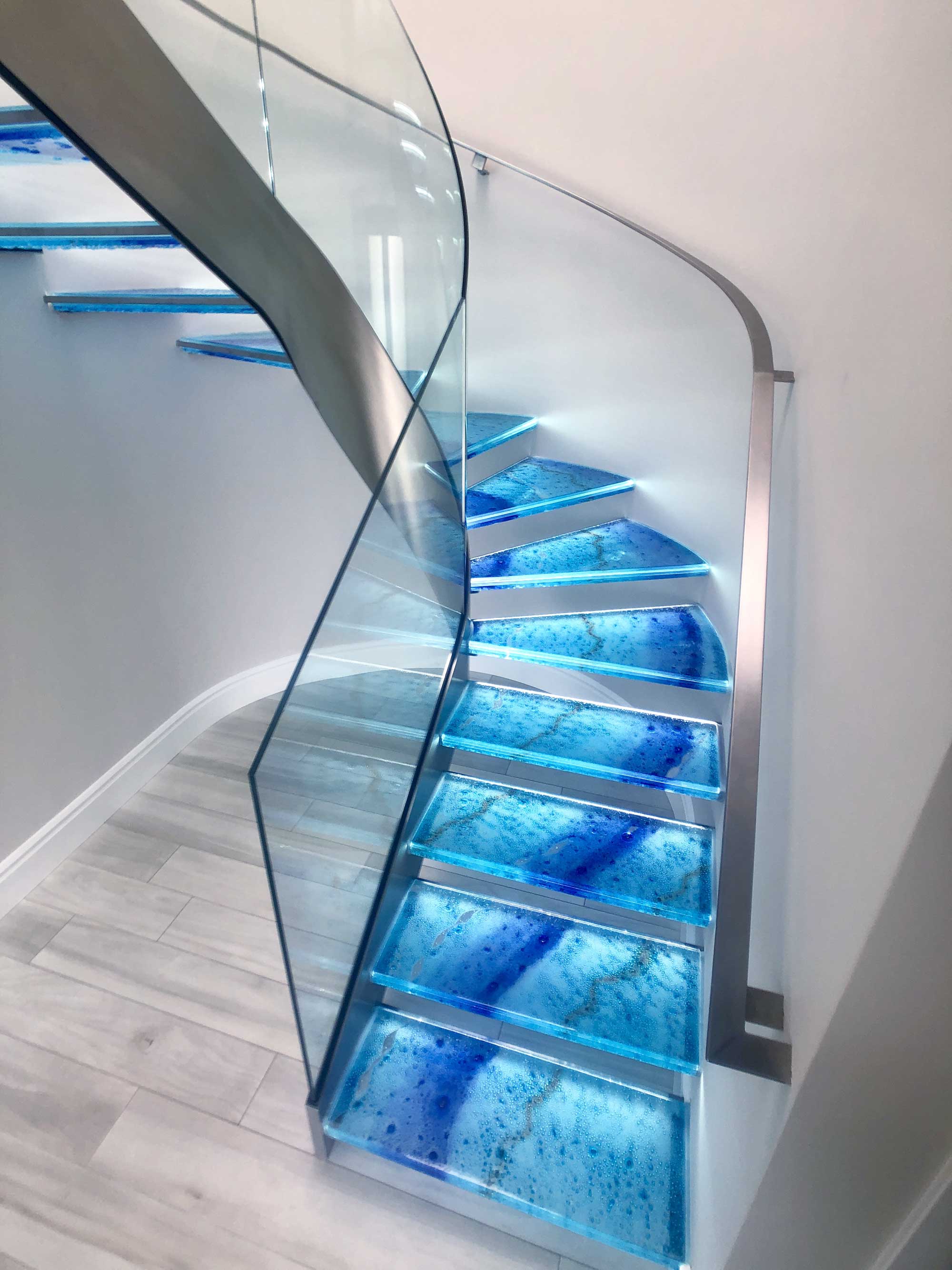 ColorFuse™ Glass Stair Treads for Custom Southern California Home